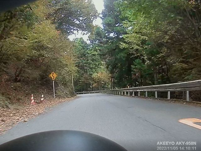 県道76号線の紅葉