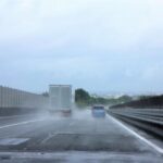 ハイドロプレーニング